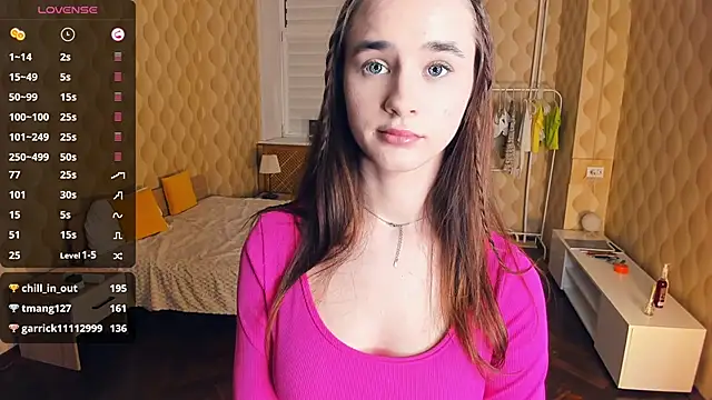 JinnyMcie live sex cam