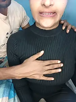 RomanticCouple432 live sex cam