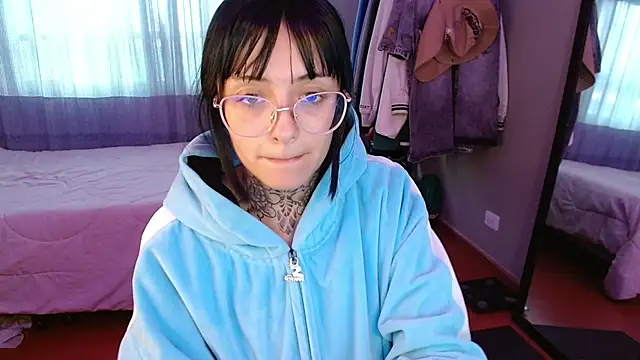 val_azuna1's cam snapshot