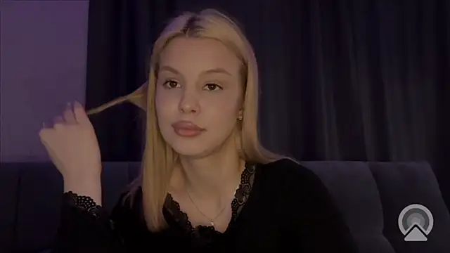 AmmaHorny's cam snapshot