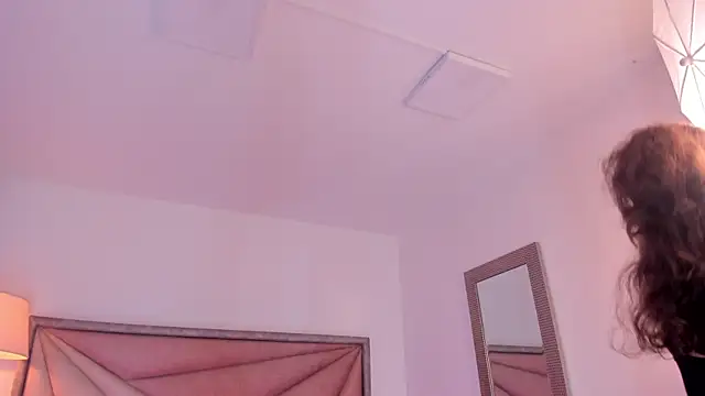 MarieTaylor_'s cam snapshot