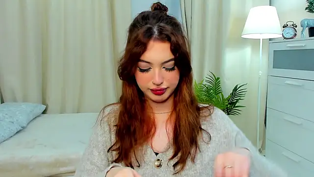 OlaGrayer's cam snapshot