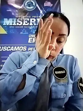 CRISTAL__11's cam snapshot