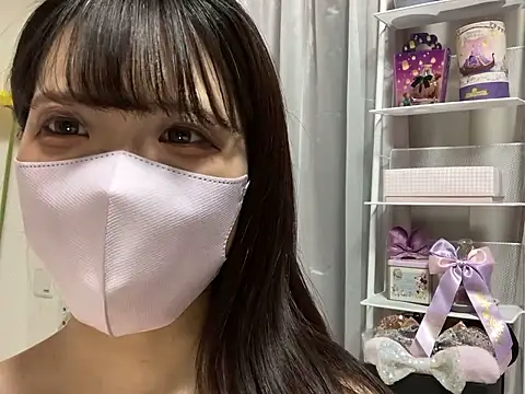 r_a_m_u_'s cam snapshot