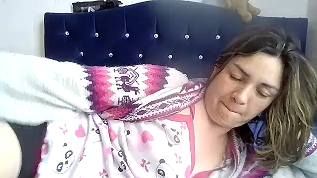 princessbella93's cam snapshot