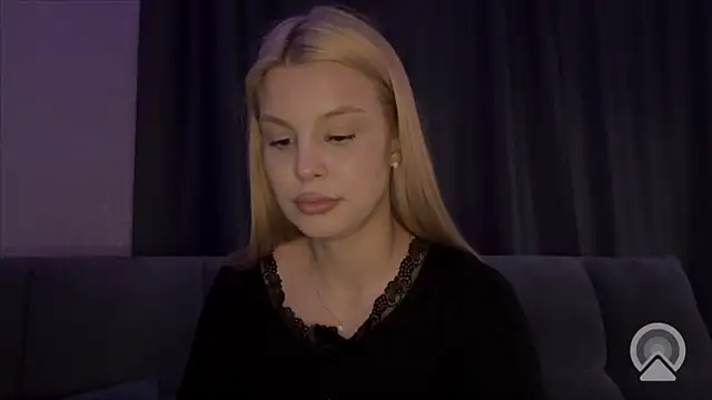 AmmaHorny's cam snapshot