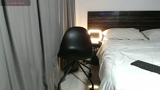 FaustoCock live sex cam