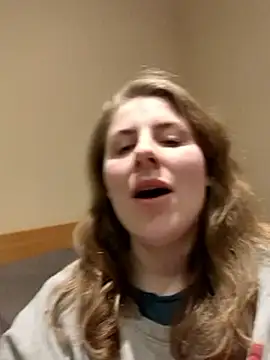 hotwetvix's cam snapshot