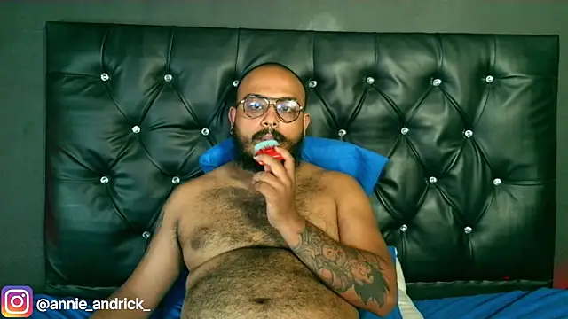 _Annie_Andrick_'s cam snapshot