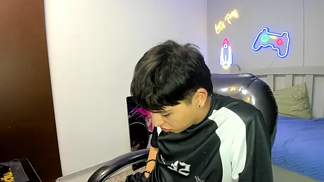 StiwenTwink's cam snapshot