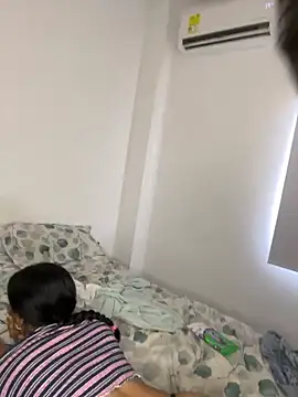 Sarith_baby's cam snapshot