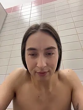 Holly_Play live sex cam