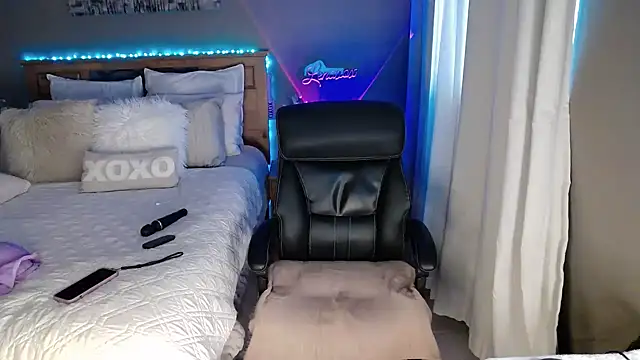 Lenaxox live sex cam