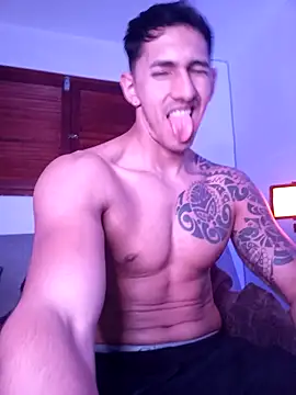 Joylopez_fit's cam snapshot