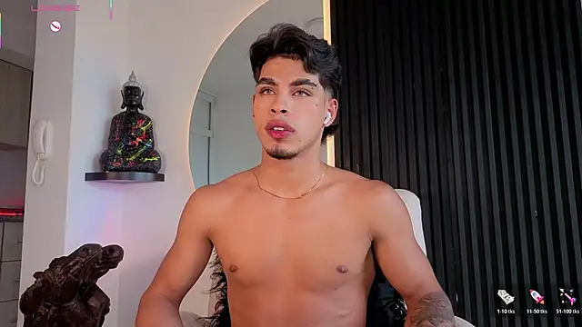 Ken-boy_19's cam snapshot