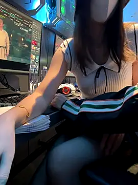 nideanbaby's cam snapshot