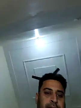 ITZ_GURU's cam snapshot