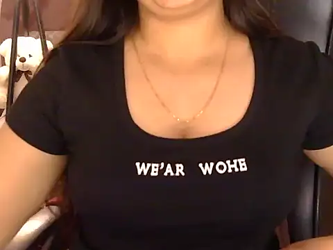 sanam_rose's cam snapshot