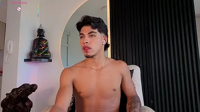 Ken-boy_19's cam snapshot