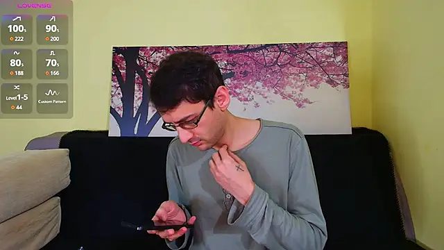 HungEddy's cam snapshot