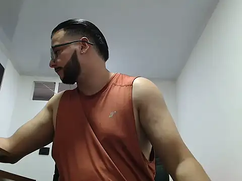 YourDreams17's cam snapshot