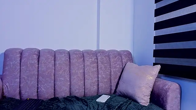 _scarletmoore live sex cam