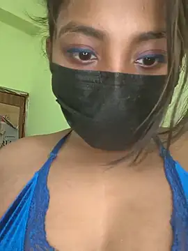 Trending_Couple's cam snapshot