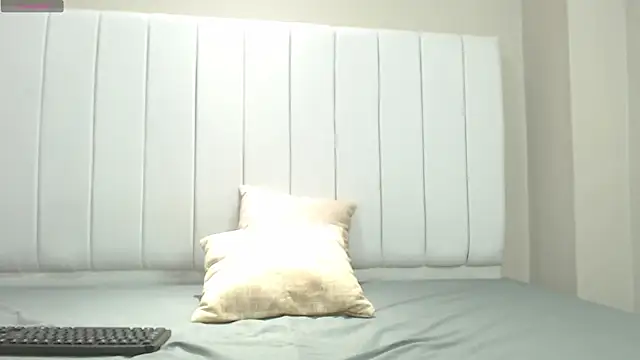 aisha_zariah's cam snapshot