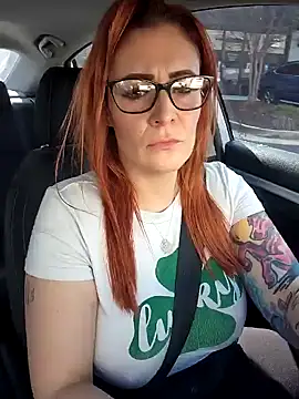 HollyTattoo's web cam