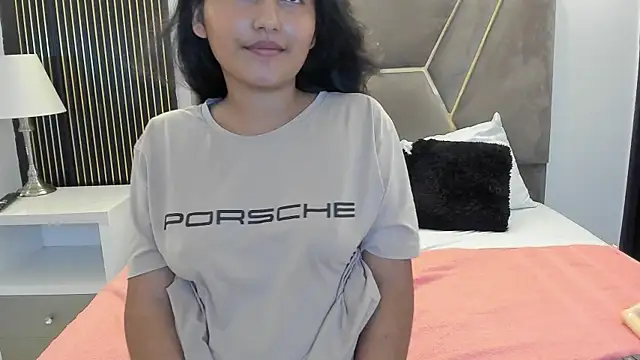 Amalia_Queen_'s cam snapshot