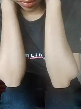 Charu076's cam snapshot