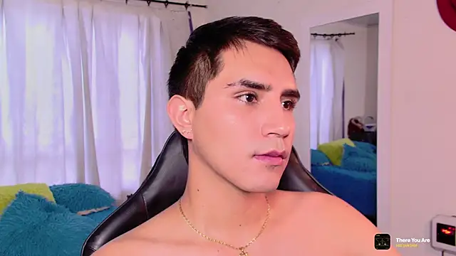 Chris_Maddox live sex cam