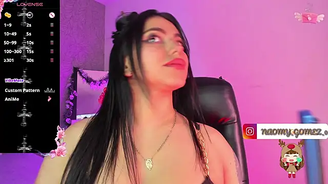 Naomy_Gomez_'s cam snapshot