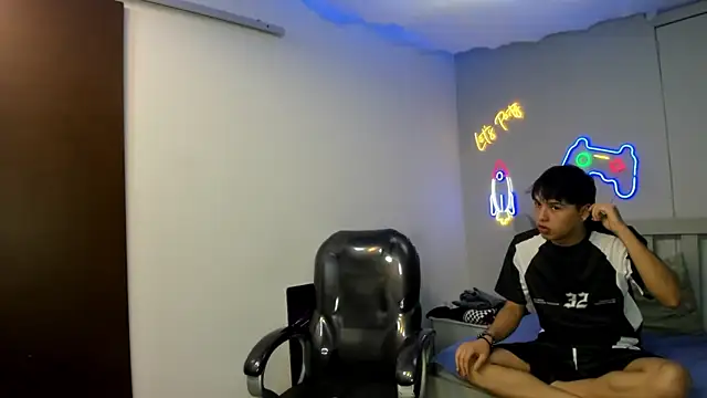 StiwenTwink live sex cam