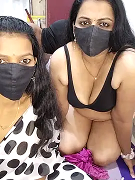 Sexyy_hott_couple's cam snapshot