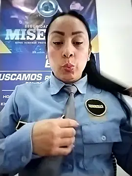 CRISTAL__11's cam snapshot