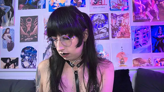 snowblack_'s cam snapshot