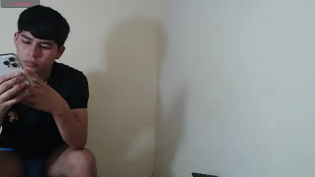 Lukas_strong live sex cam