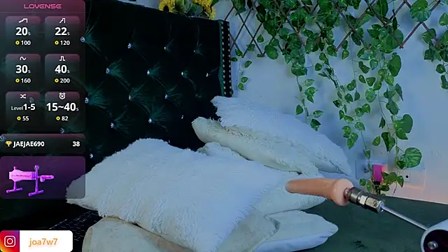 Levii_Ackermann live sex cam