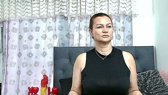 Victoriacoperino's cam snapshot