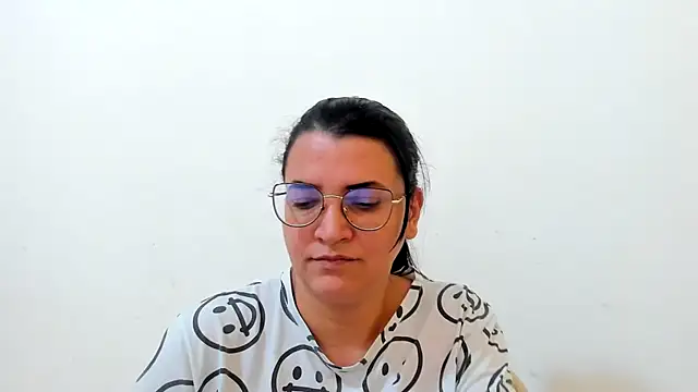 MARILYN_GARCIA's cam snapshot