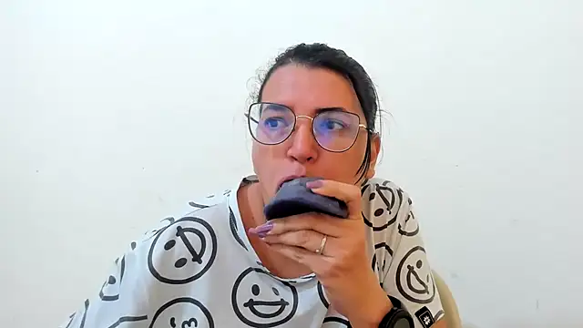 MARILYN_GARCIA's cam snapshot