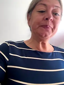 emma_tour live sex cam