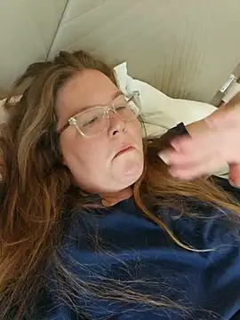 Love86Emily's cam snapshot