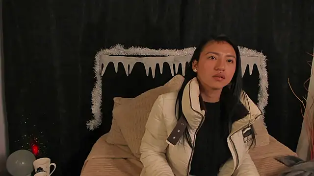 Tiffany_Nm's cam snapshot