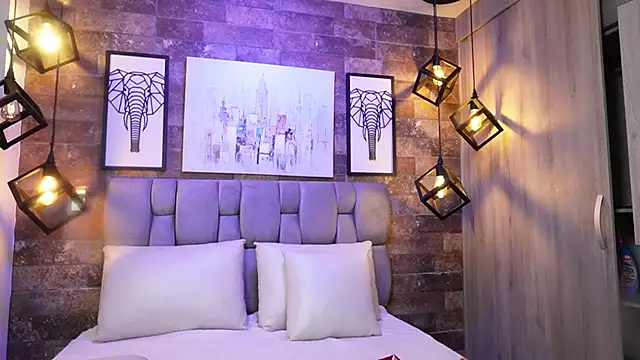 Sophia_Bellucci's cam snapshot