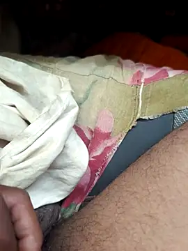 mumbai_playboy201 live sex cam