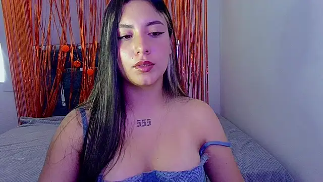 Lia_14_'s cam snapshot