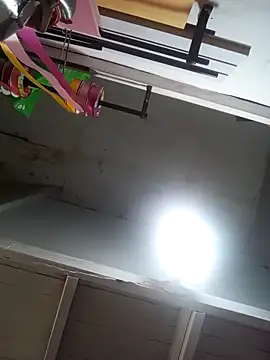 VivienAndClark's cam snapshot