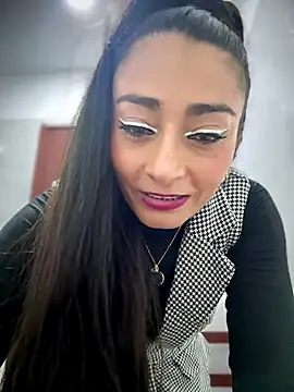 _Bella-Office1's cam snapshot